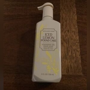 Bath & Body Works Iced Lemon Pound Cake Gel Hand Soap New